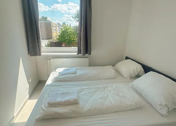 12b Hamburg