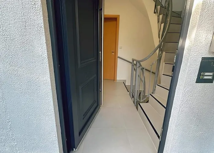12b Hamburg